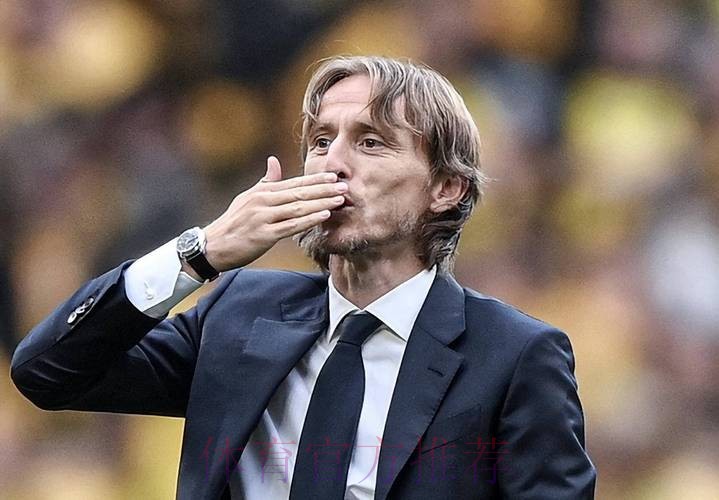 沙特方面大幅提升报价 莫德里奇在皇马未来存疑 沙特方面大幅提升报价 莫德里奇在皇马未来存疑